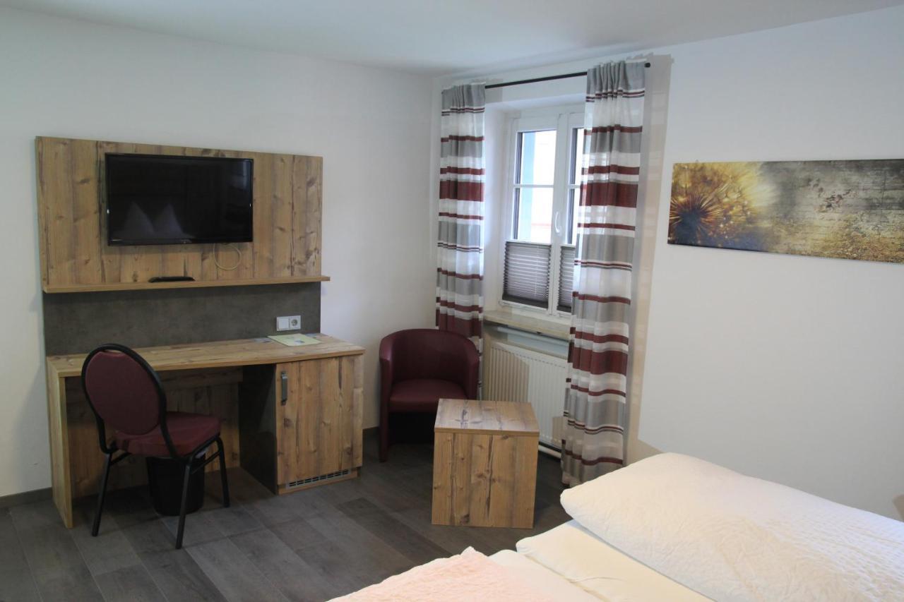 Hotel-Gasthof Zur Post فلبورغ المظهر الخارجي الصورة