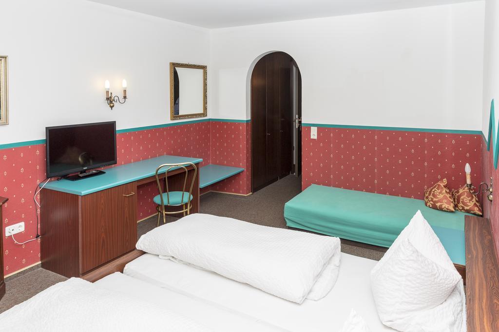 Hotel-Gasthof Zur Post فلبورغ المظهر الخارجي الصورة