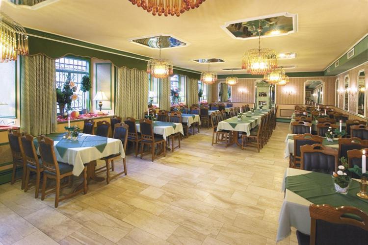 Hotel-Gasthof Zur Post فلبورغ المظهر الخارجي الصورة